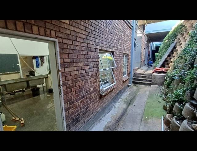 INDUSTRIAL PROPERTY TO RENT IN HIGHVELD